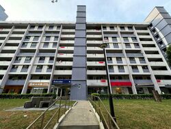 Bedok Town Centre (D16), Shop House #454864591